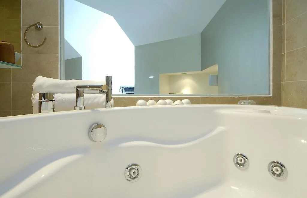 Apartamentos Reserva Del Higueron Deluxe & Spa Benalmadena Hotel
