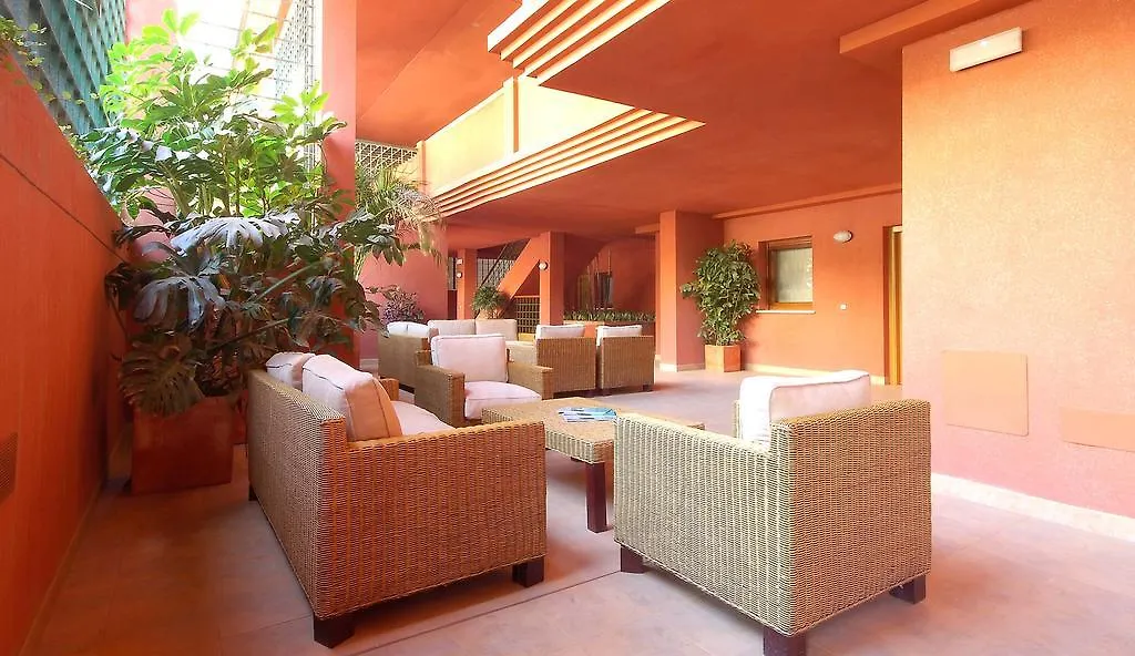 Apartamentos Reserva Del Higueron Deluxe & Spa Benalmádena