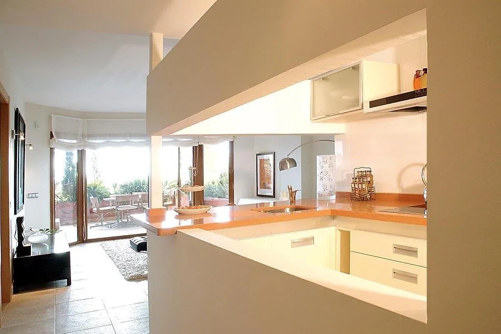 Apartamentos Reserva Del Higueron Deluxe & Spa Benalmádena 0*,