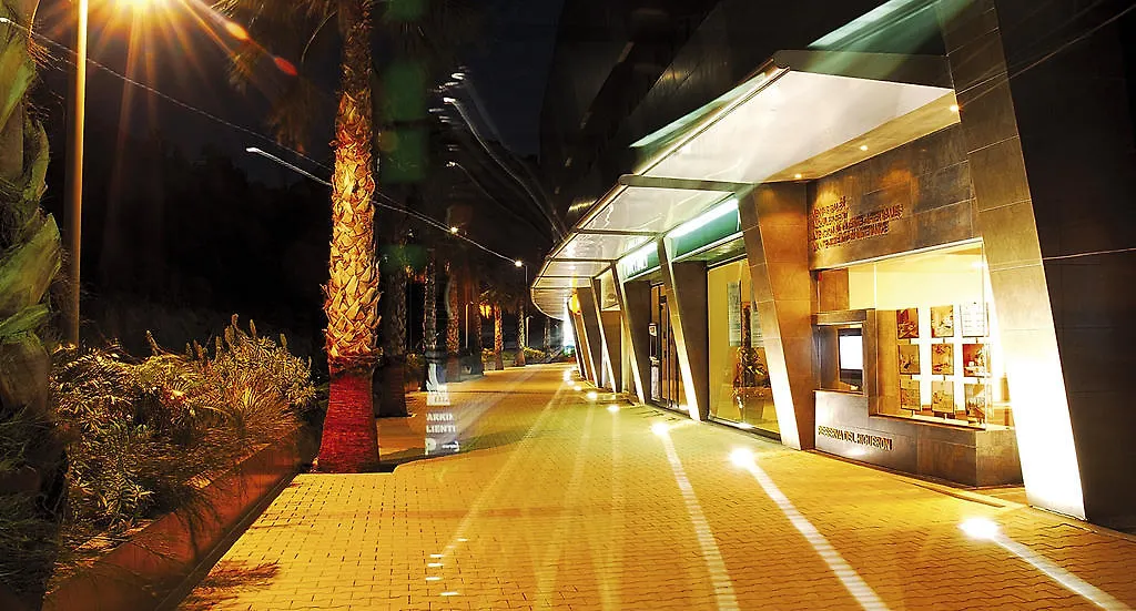 Apartamentos Reserva Del Higueron Deluxe & Spa Benalmádena